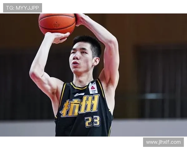 上海篮球队防反战术解析助力球队在赛场上逆转局势